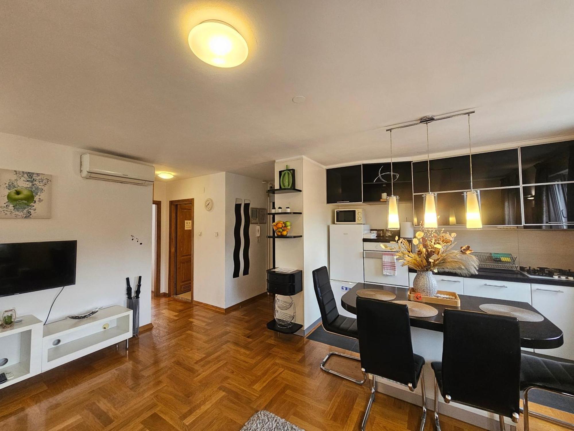 Apartments Tony Ζάγκρεμπ Εξωτερικό φωτογραφία