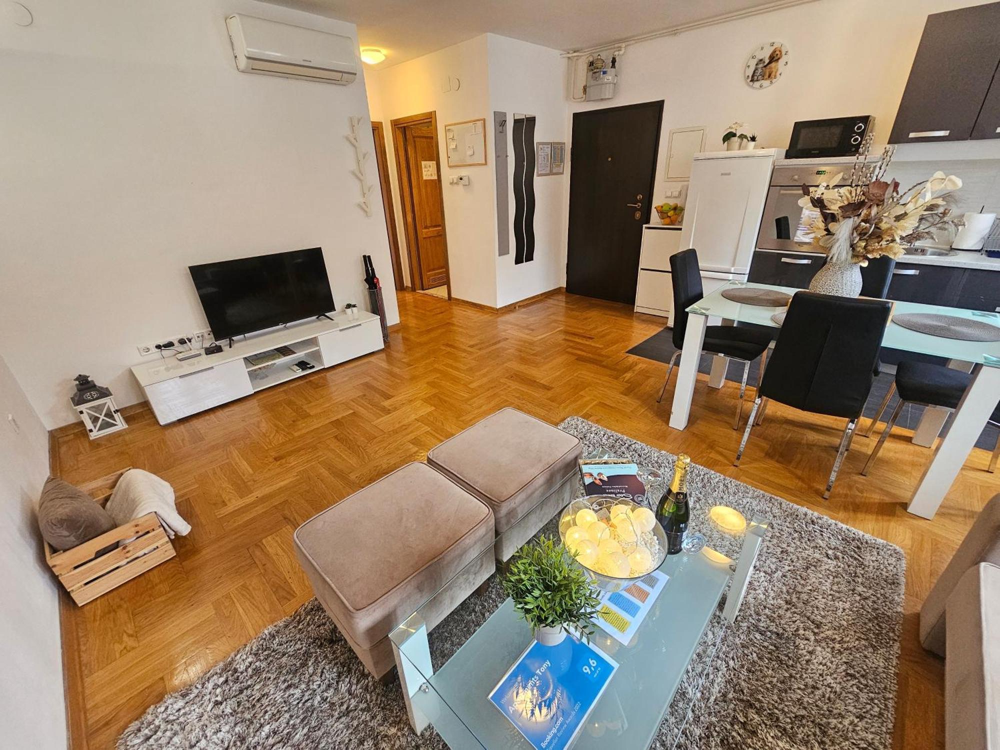 Apartments Tony Ζάγκρεμπ Εξωτερικό φωτογραφία