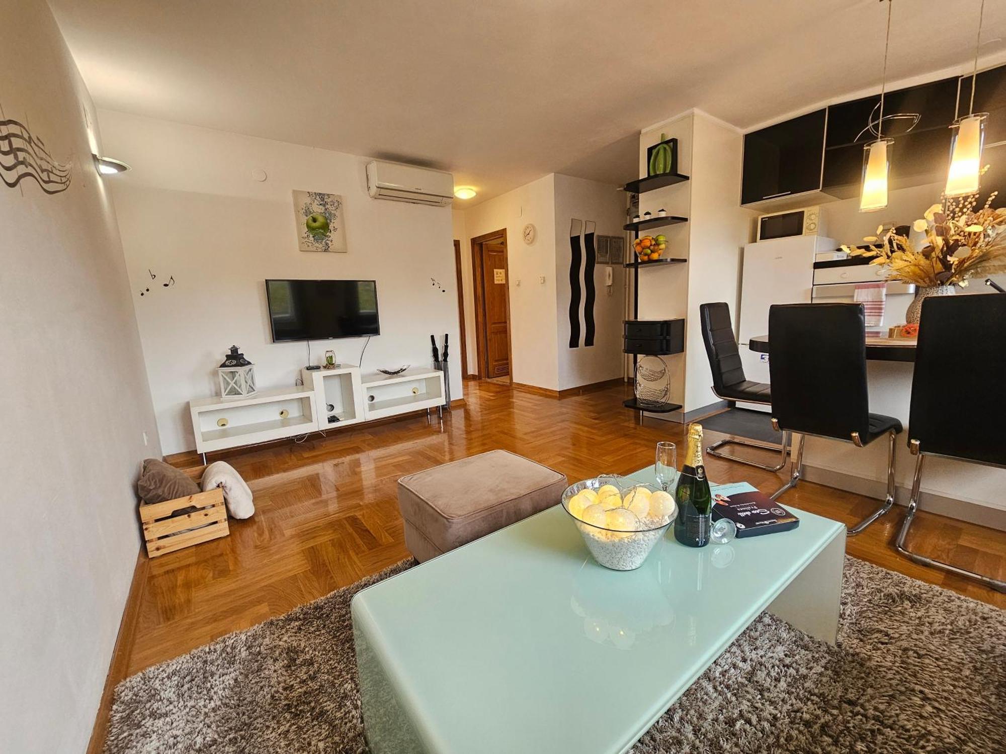 Apartments Tony Ζάγκρεμπ Εξωτερικό φωτογραφία